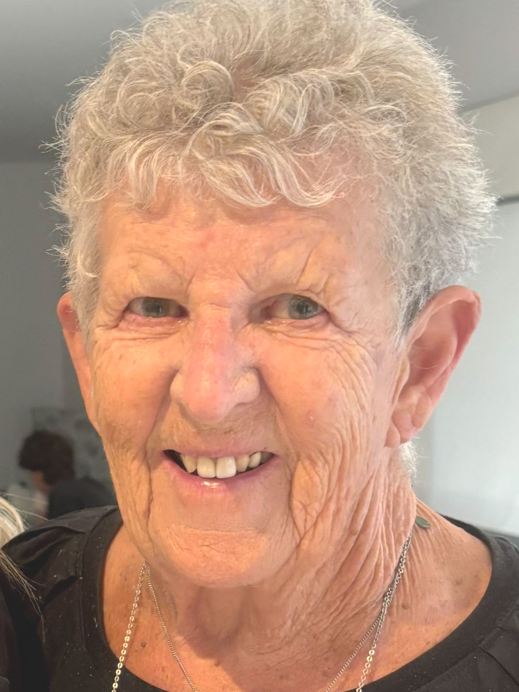 Victor Rullis Logo