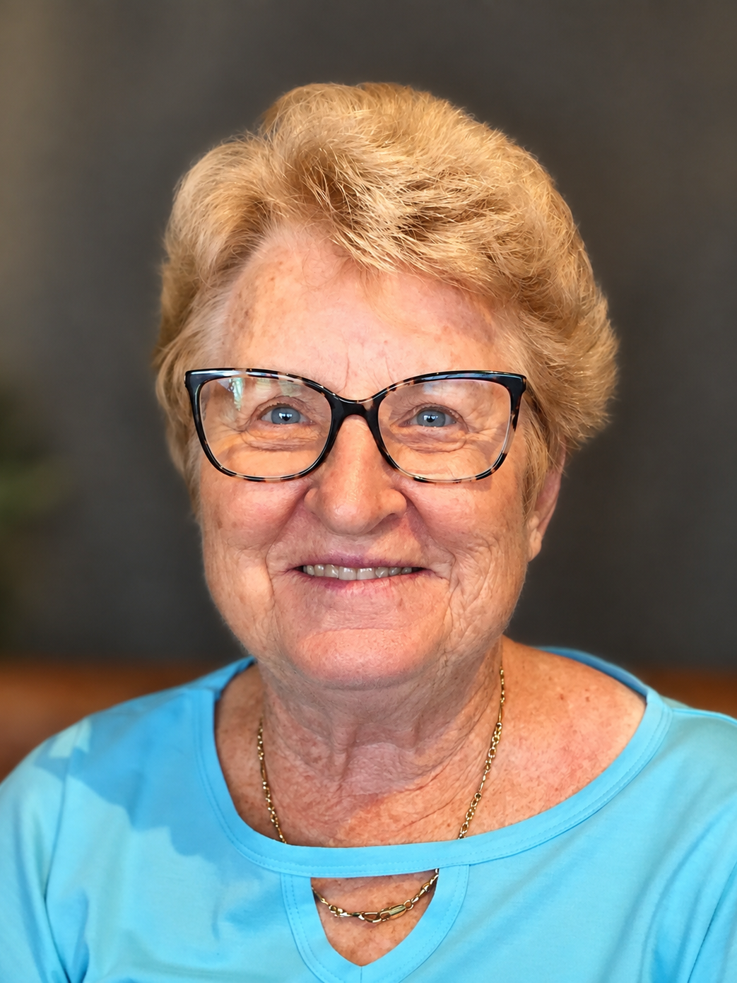 Victor Rullis Logo
