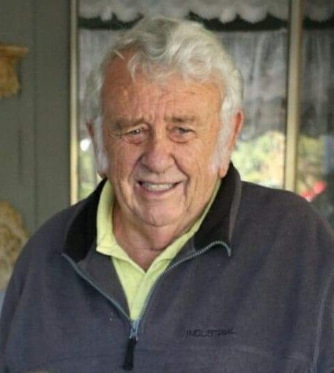 Victor Rullis Logo