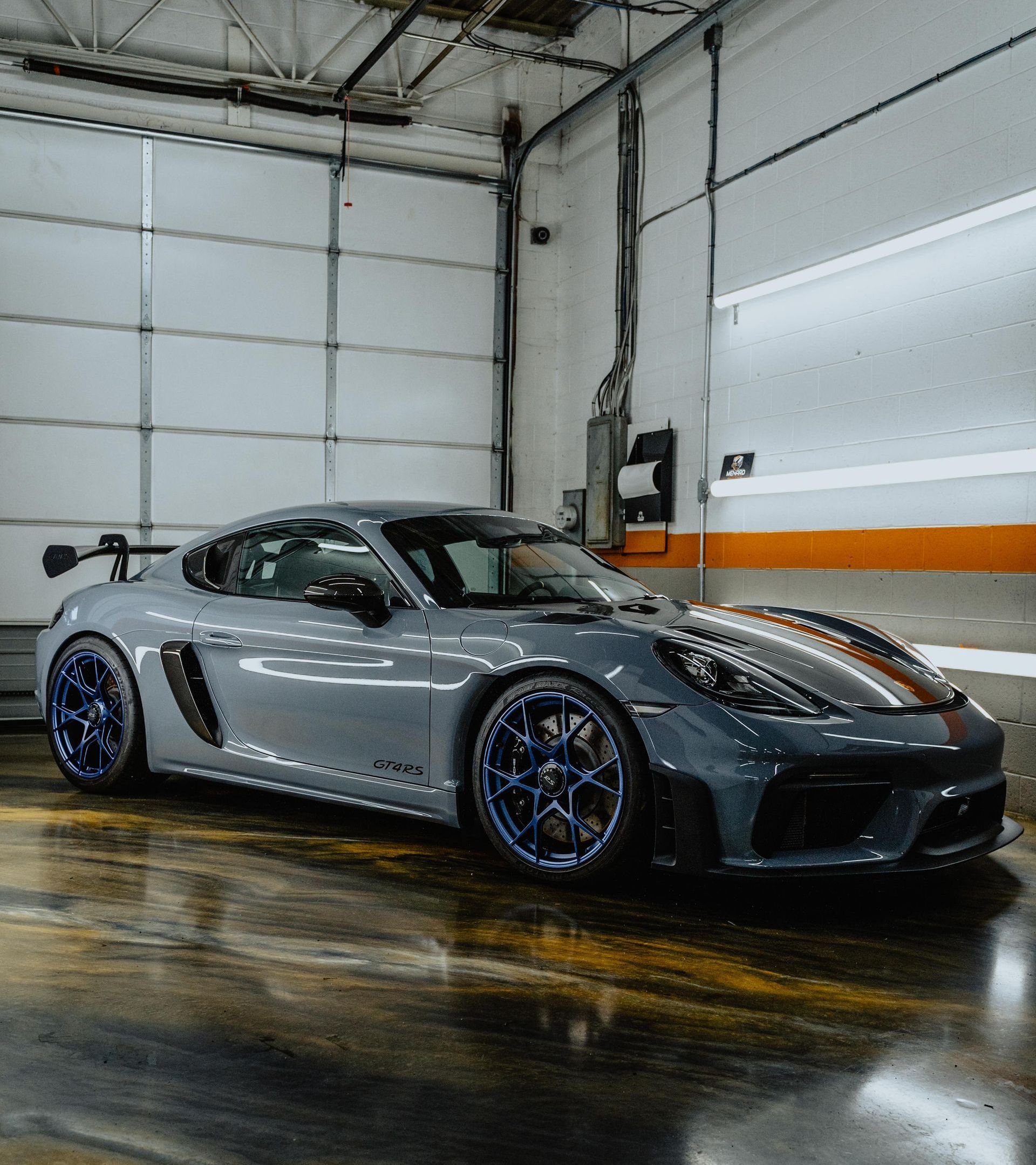 Porsche gt4rs 2023