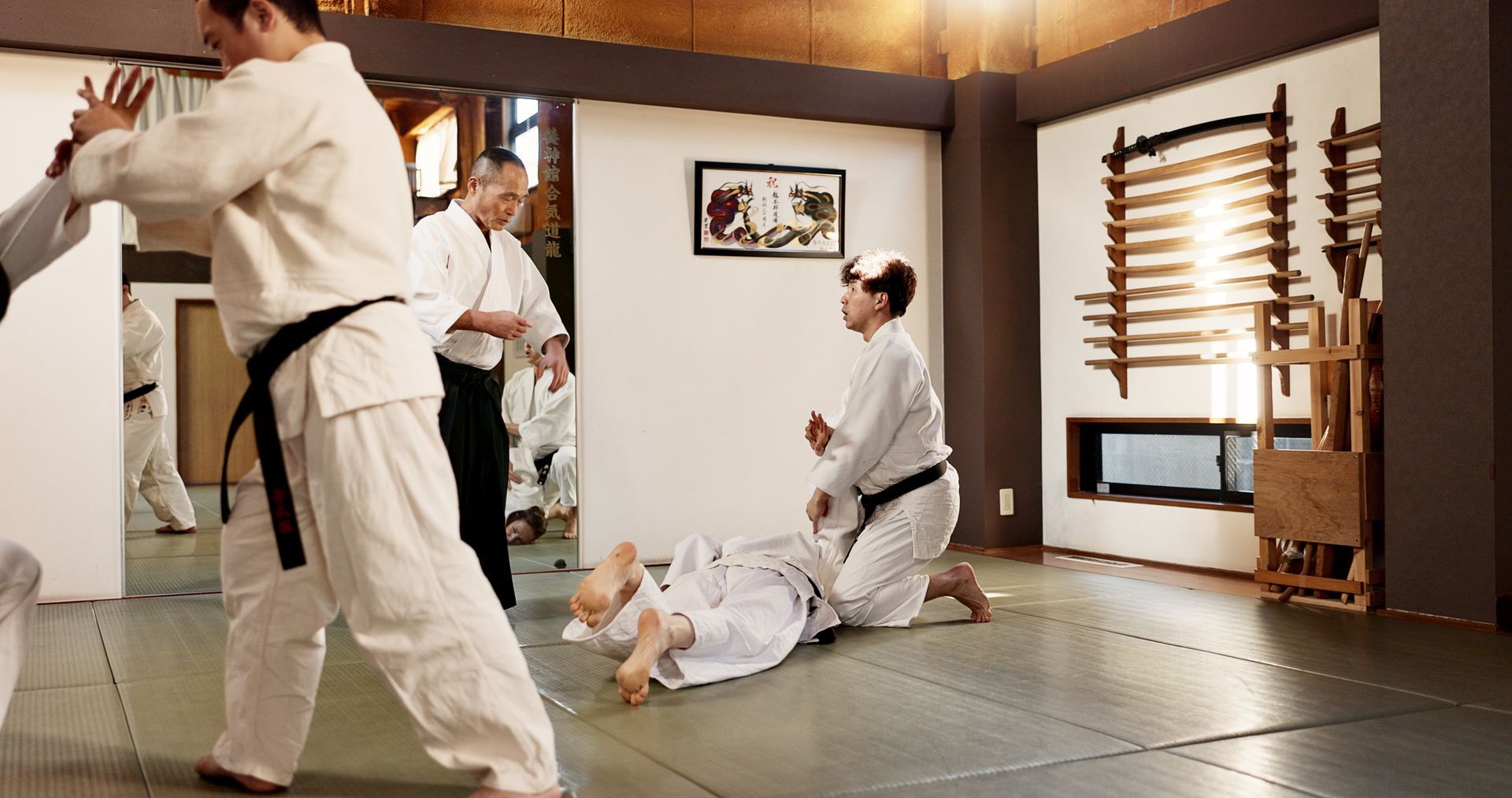 students-stick-or-learning-martial-arts-in-dojo-f-2026-01-09-10-17-48-utc.jpg