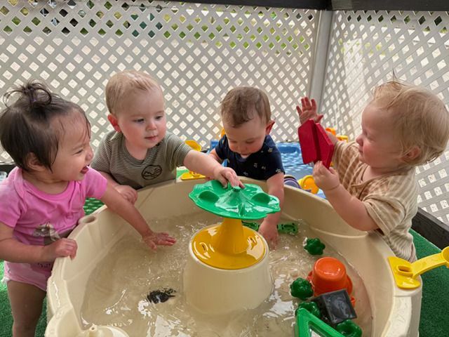 babies getting on bathtub