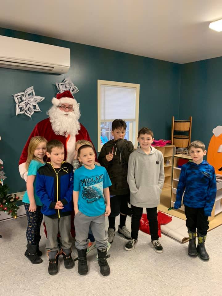kids with santa clause