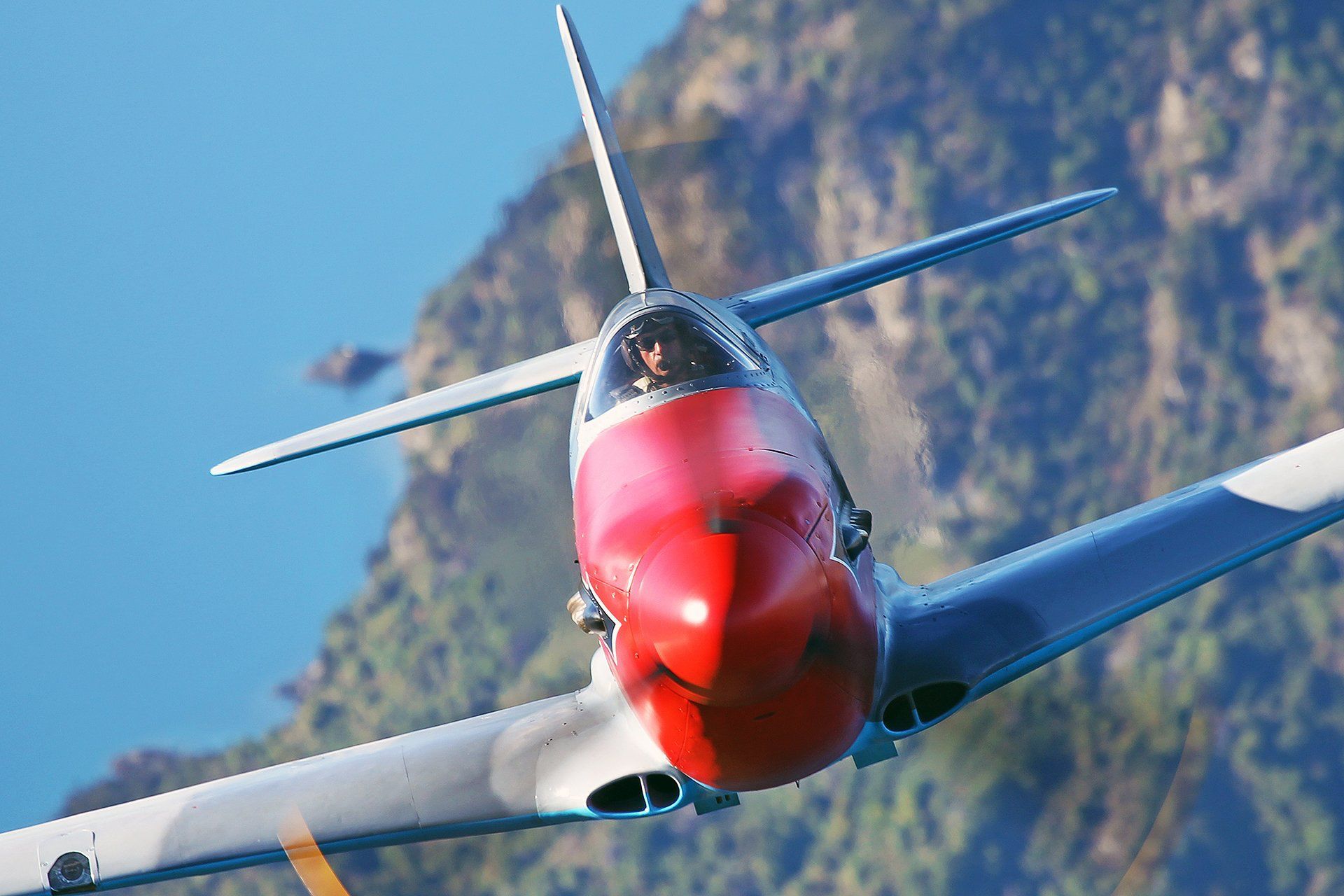 Full Noise WW2 Yak-3 Flying Experience in Marlborough, New Zealand