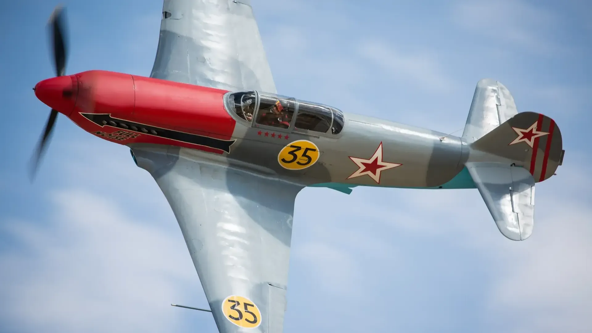 Full Noise WW2 Yak-3 Flying Experience in Marlborough, New Zealand