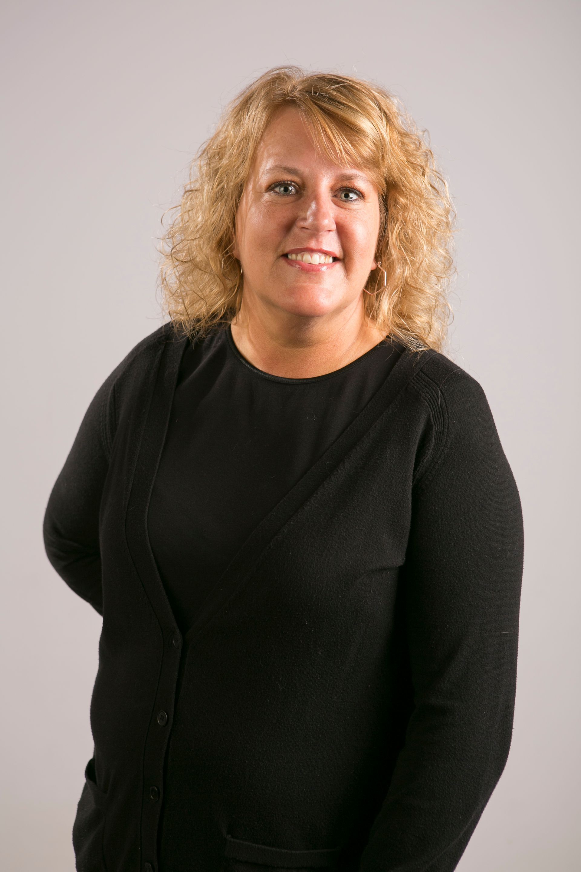 Julie R. Anwander