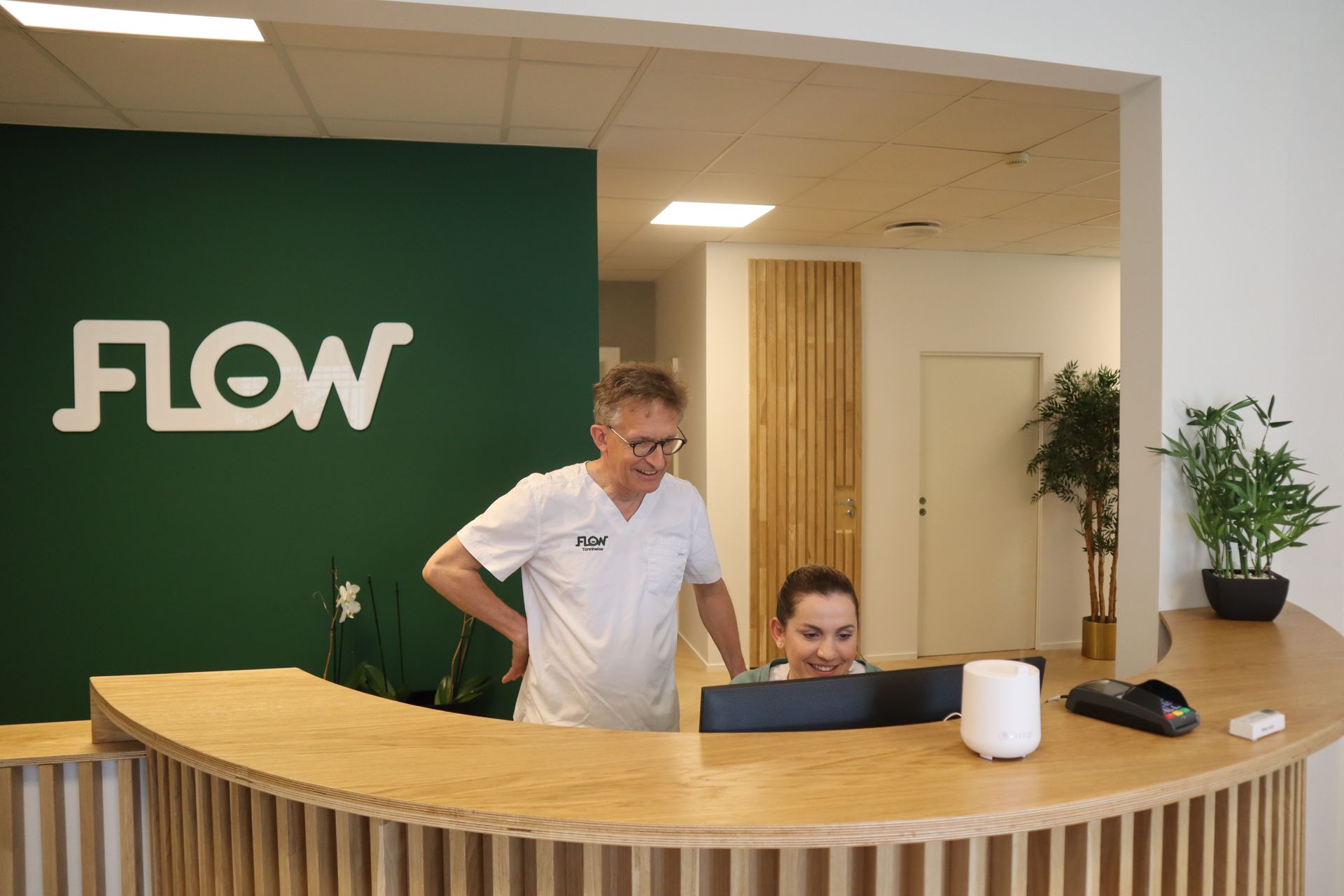 Flow Tannhelse tilbyr moderne rotfylling.