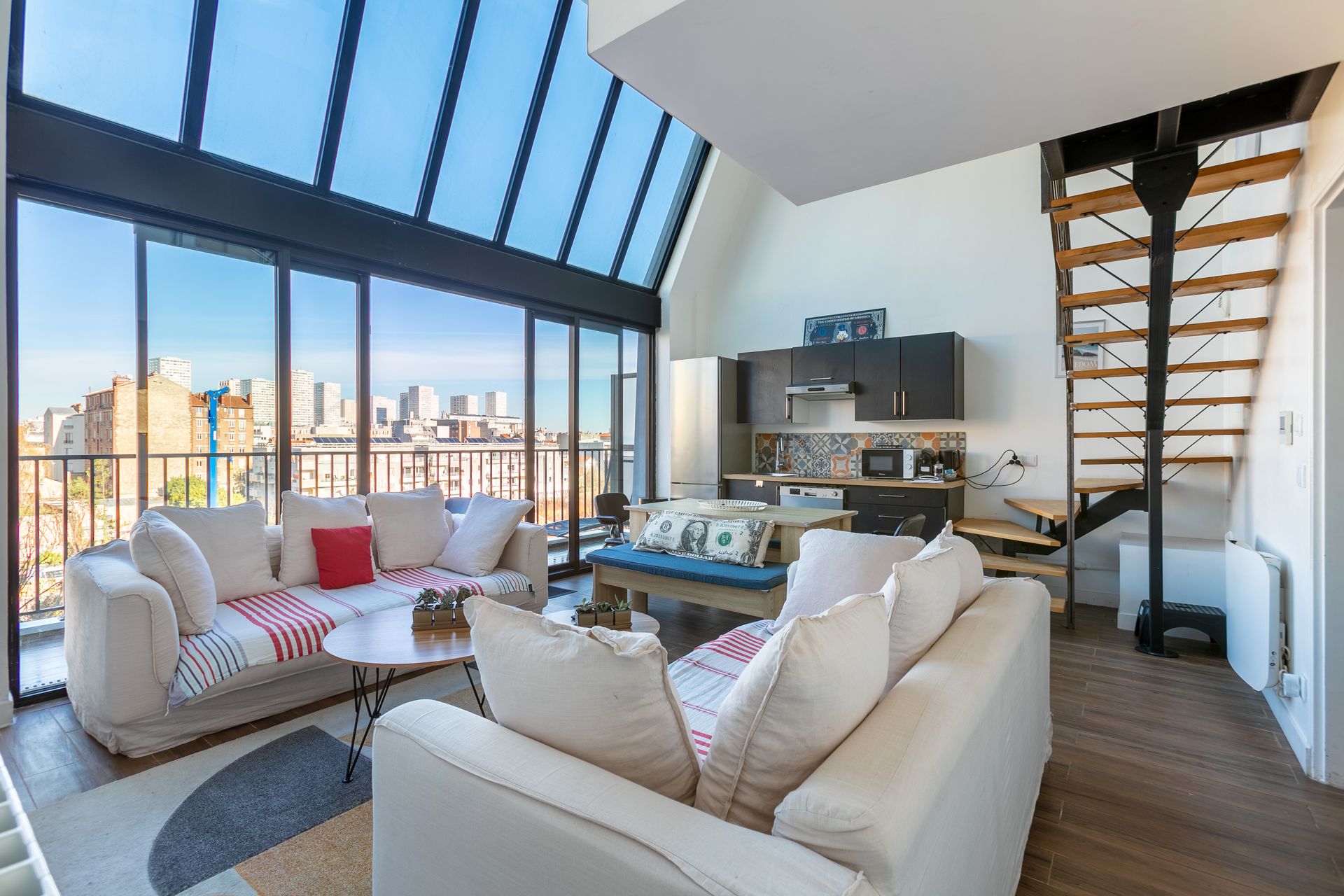 Picture of Holiday Rentals with Parking | L'Escapade Paris