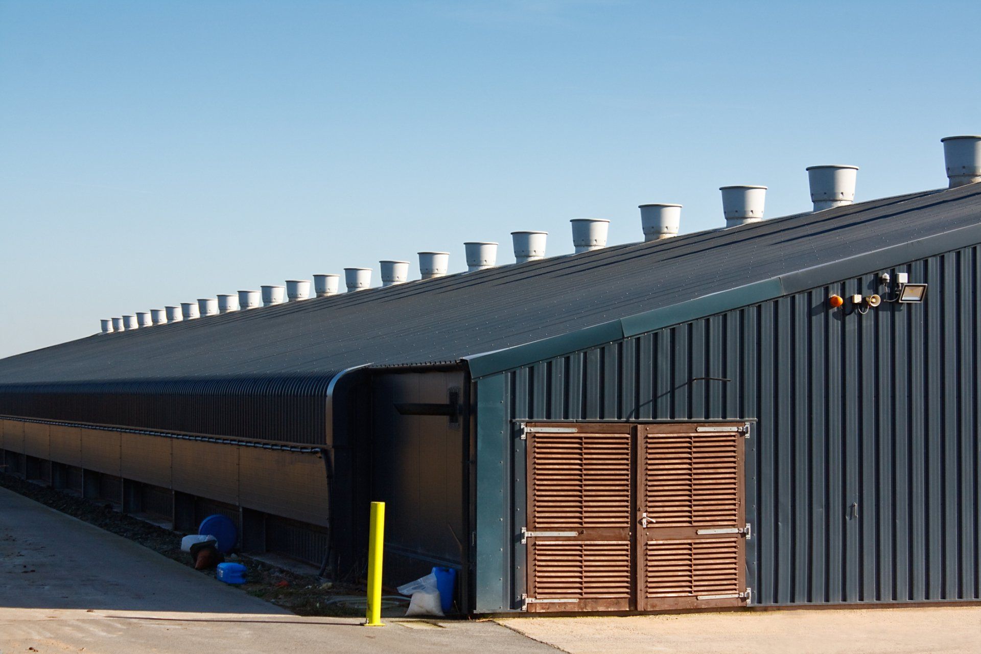 Chicken House Building — St. Lohrville, IA — Gemberling Excavating