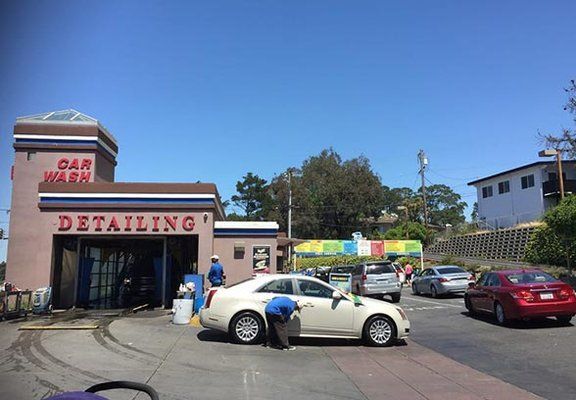 A Car Wash With A Lot Of Cars Parked In Front Of It - San Pablo, CA - Grand Prix Car Wash San Pablo
