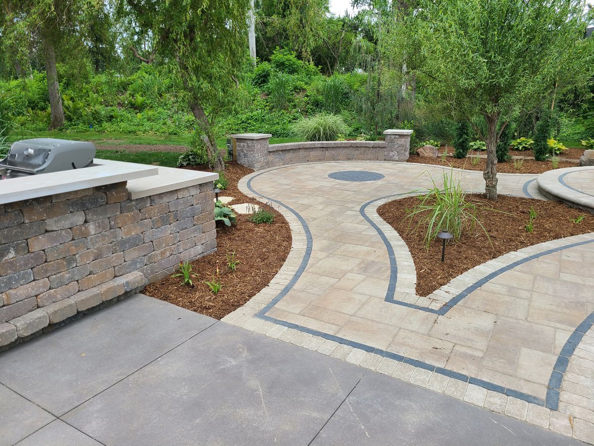 Nice House Patio — Marion, IA — S&B Scapes