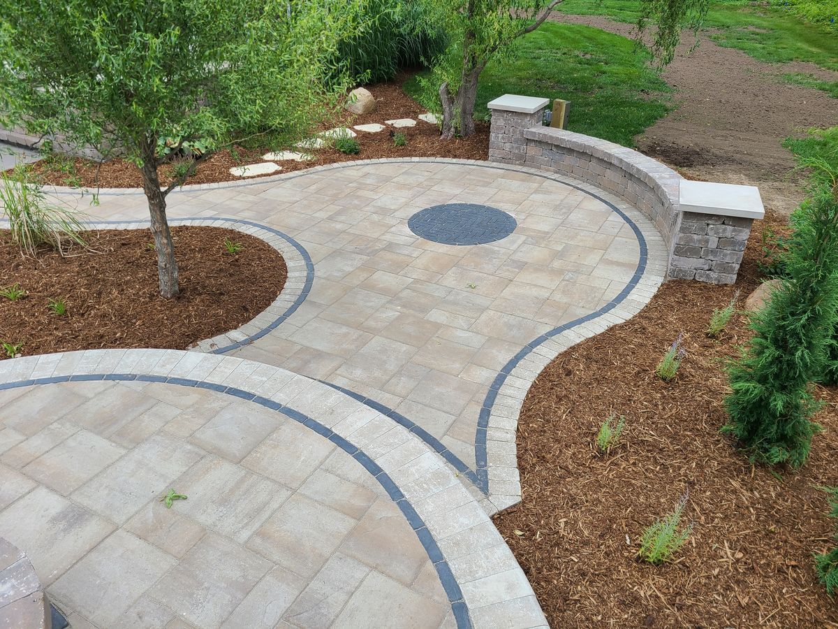 New Paver Patio — Marion, IA — S&B Scapes