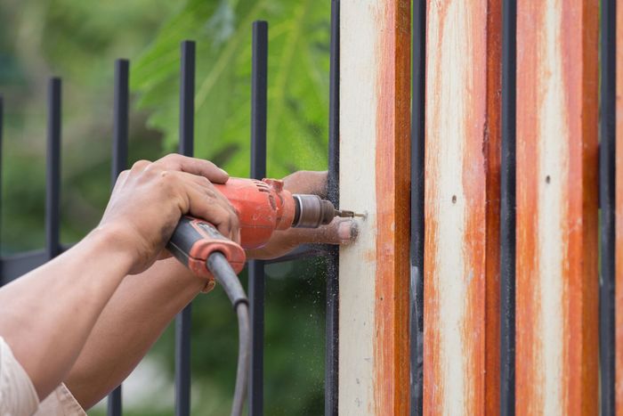 Screwing Wood Fence | Auburn, NY | Connor Fence Co Screwing Wood Fence | Auburn, NY | Connor Fence Co