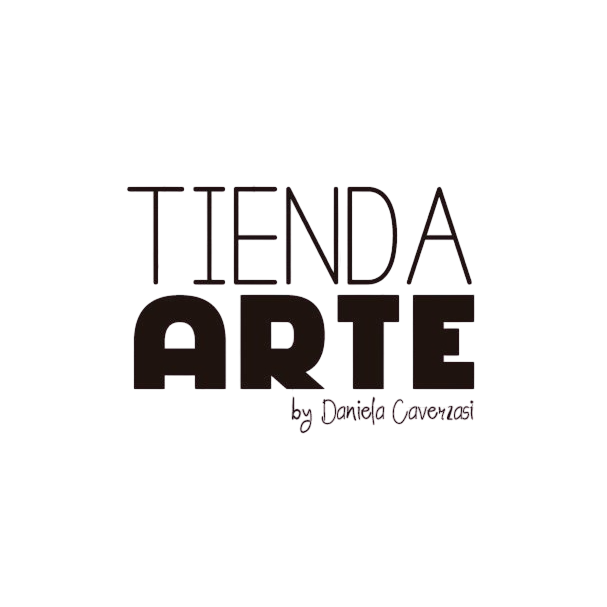 Logotipo de Tienda Arte, texto negro sobre fondo blanco. «ARTE» en negrita y «by Daniele Cavanesi» en minúscula.