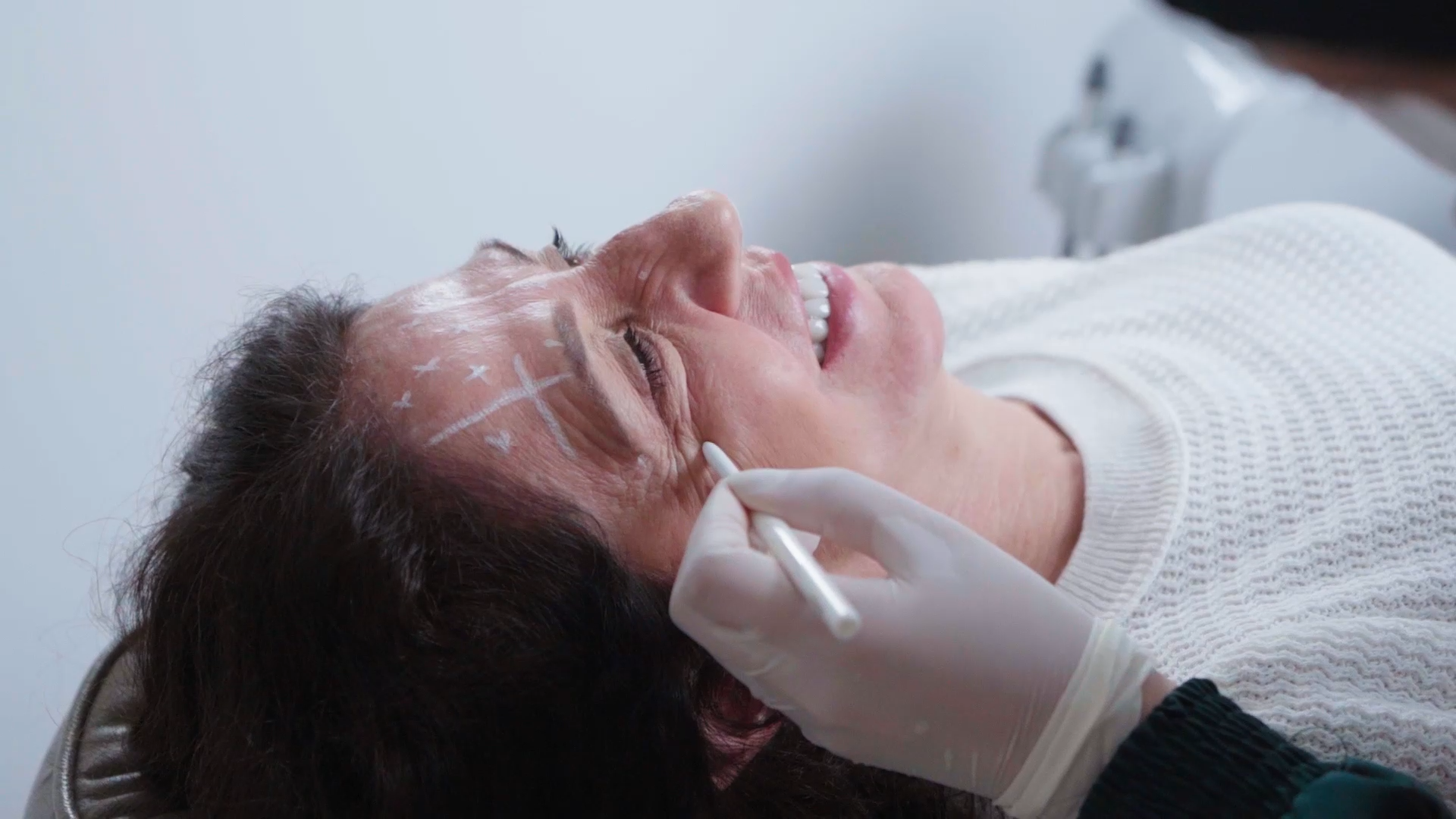 O que é implante dentário? O que é implante dentário?