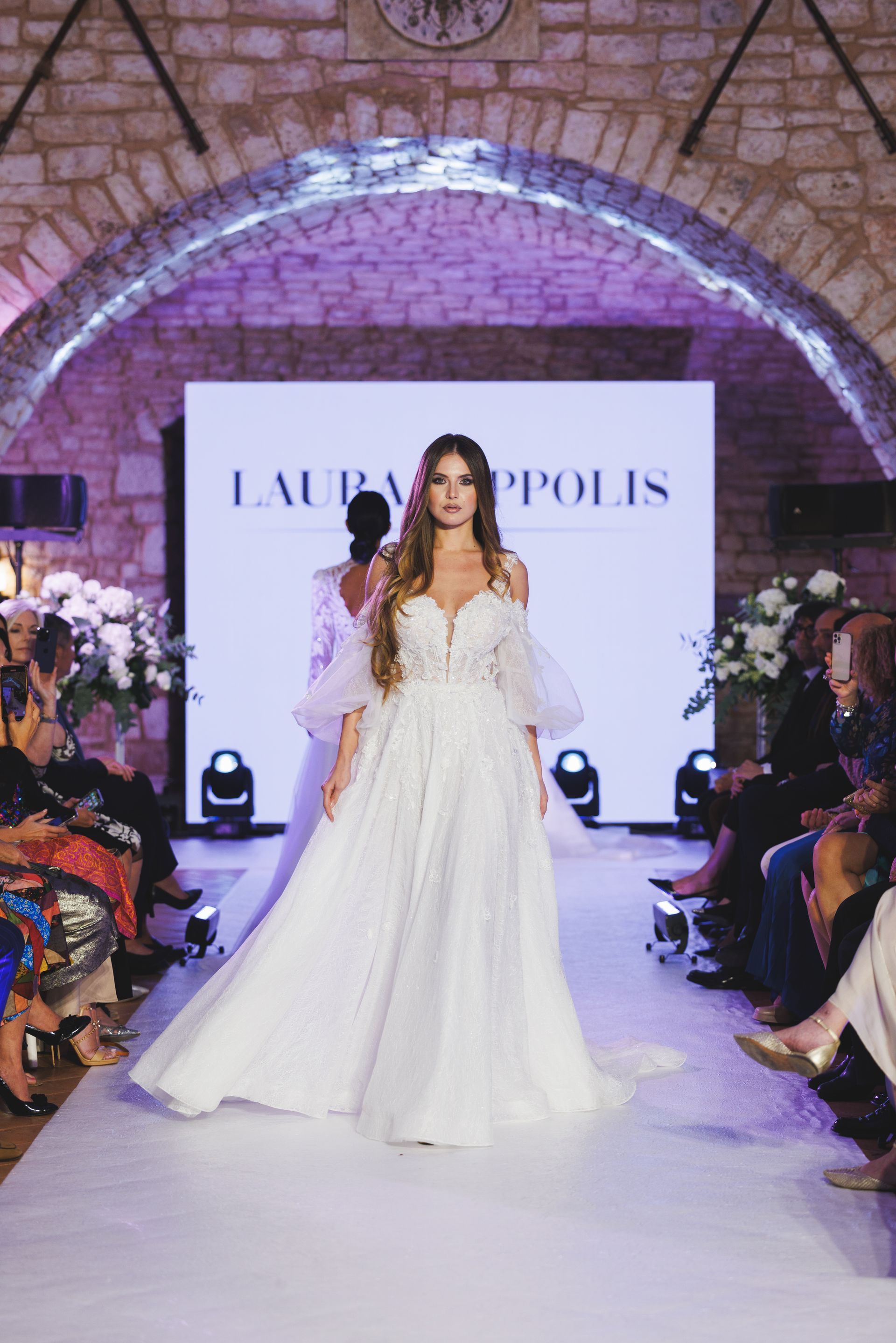 abiti da sposa curvy
