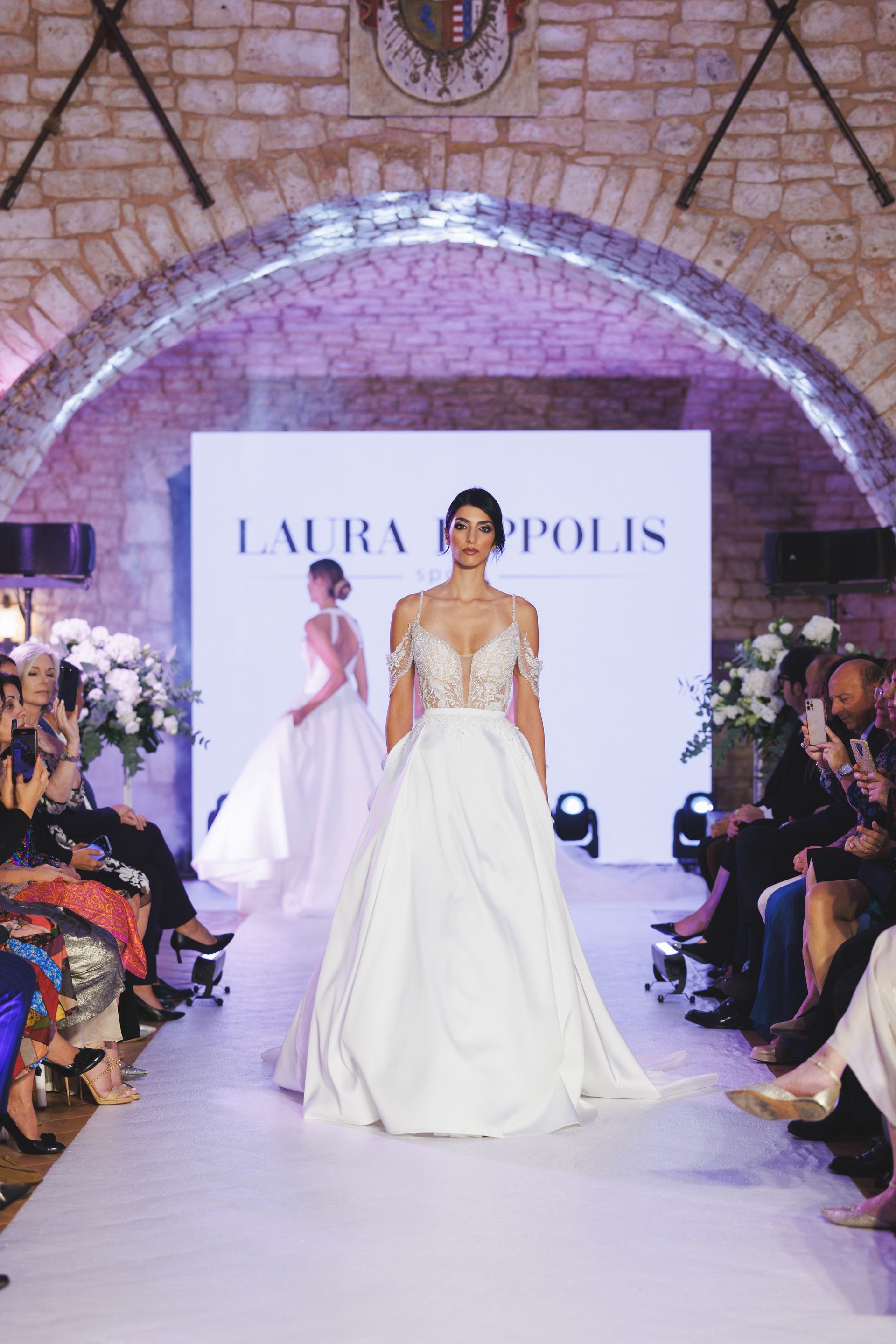 abiti da sposa curvy