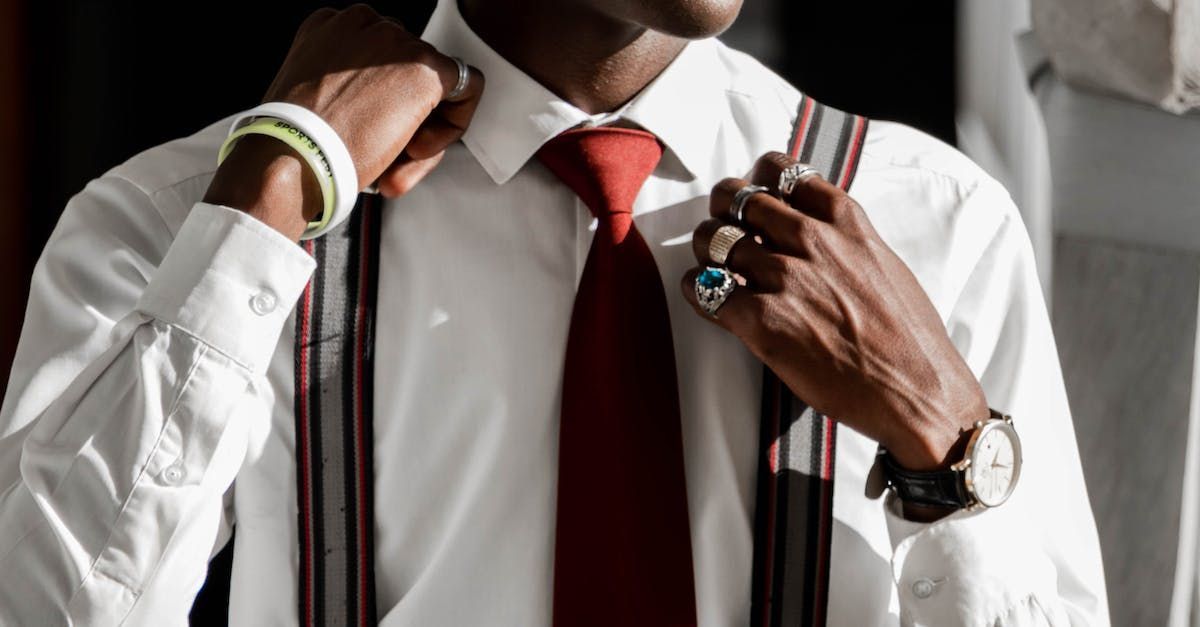 Velvet Tie