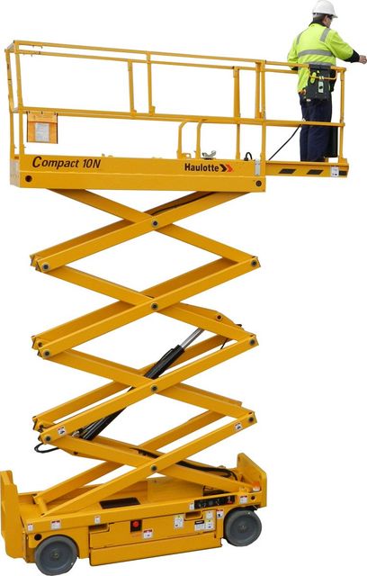 PIATTAFORMA A PANTOGRAFO ELETTRICA COMPACT 1O