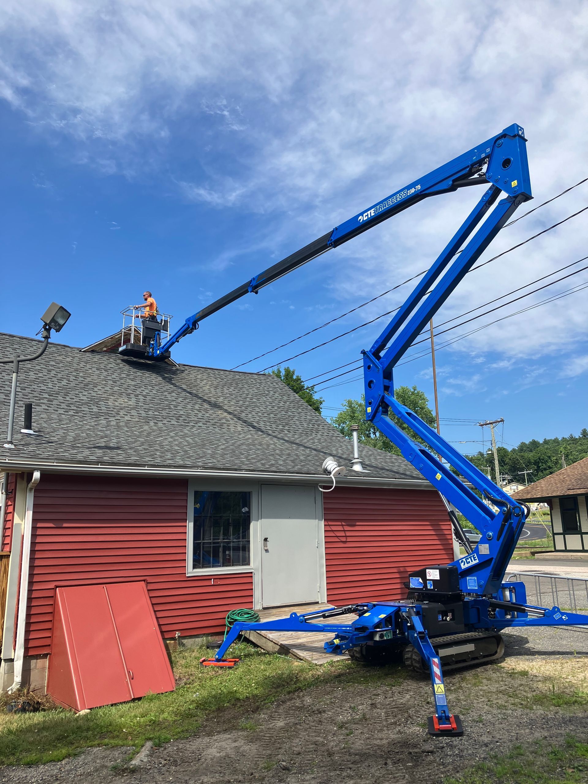 CTE TRACCESS 230-75 Aerial Lifts