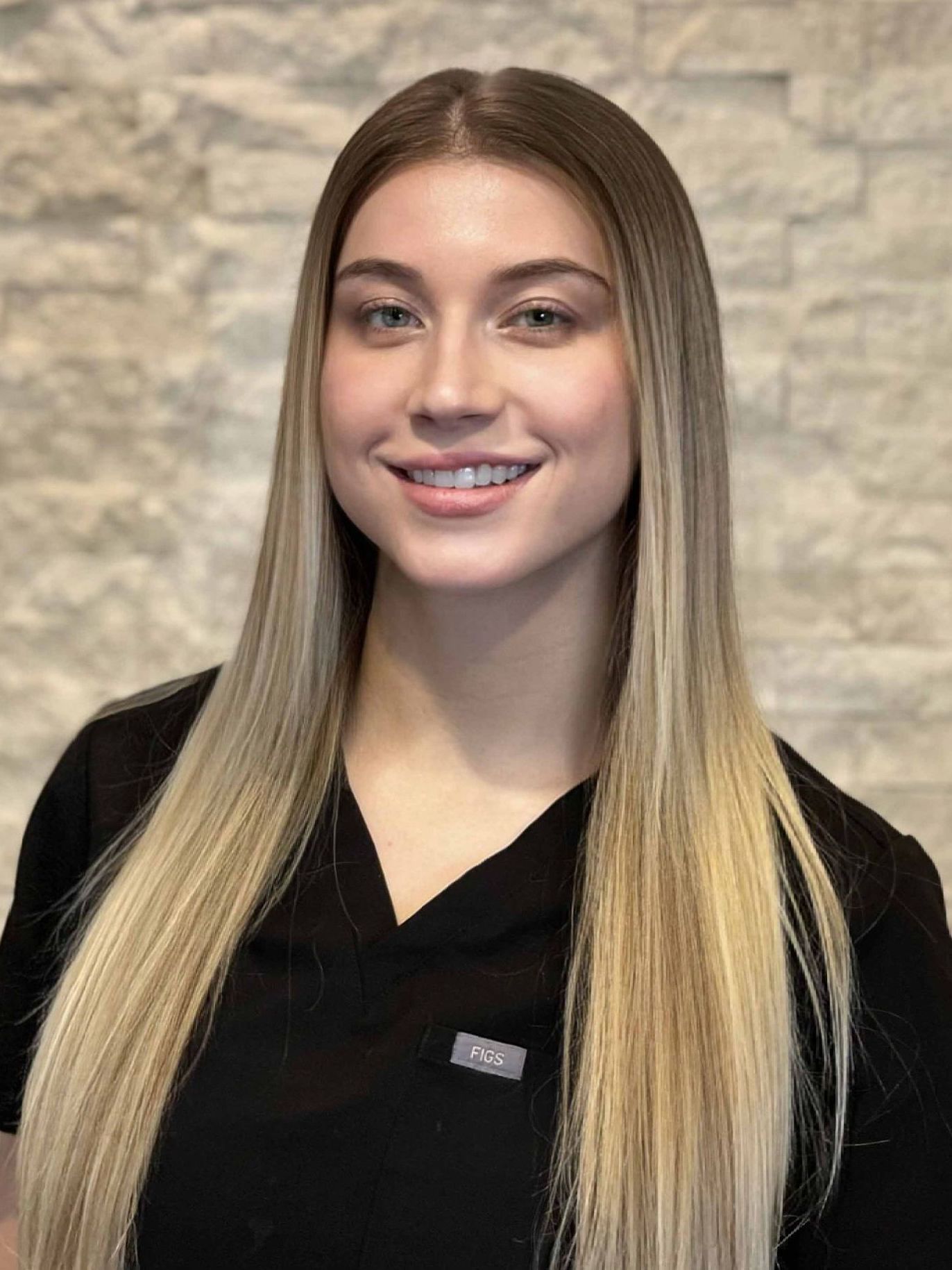 Danielle - Endodontic Assistant