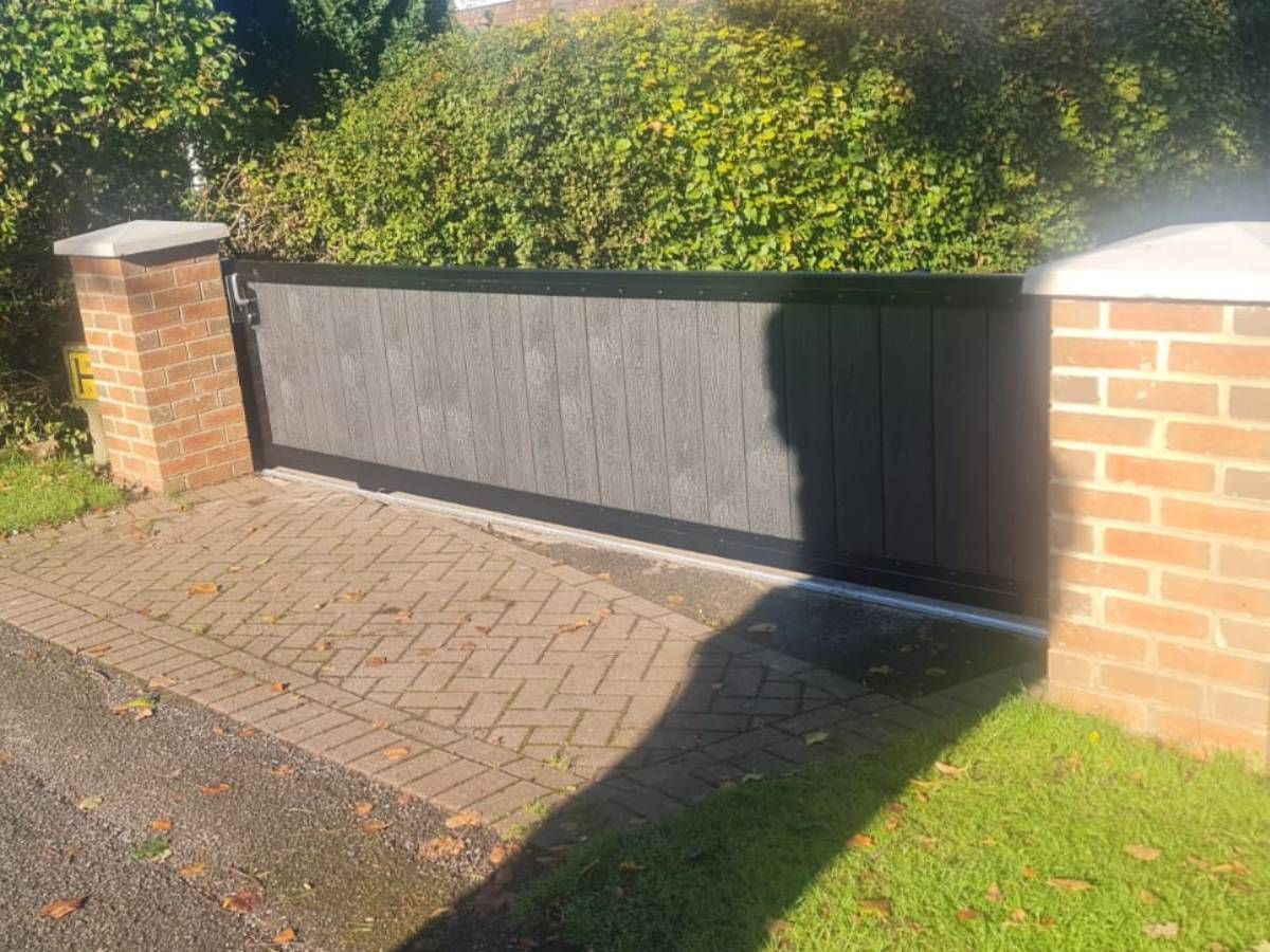 Composite Gates UK 3 foot heigh single sliding composite driveway gate