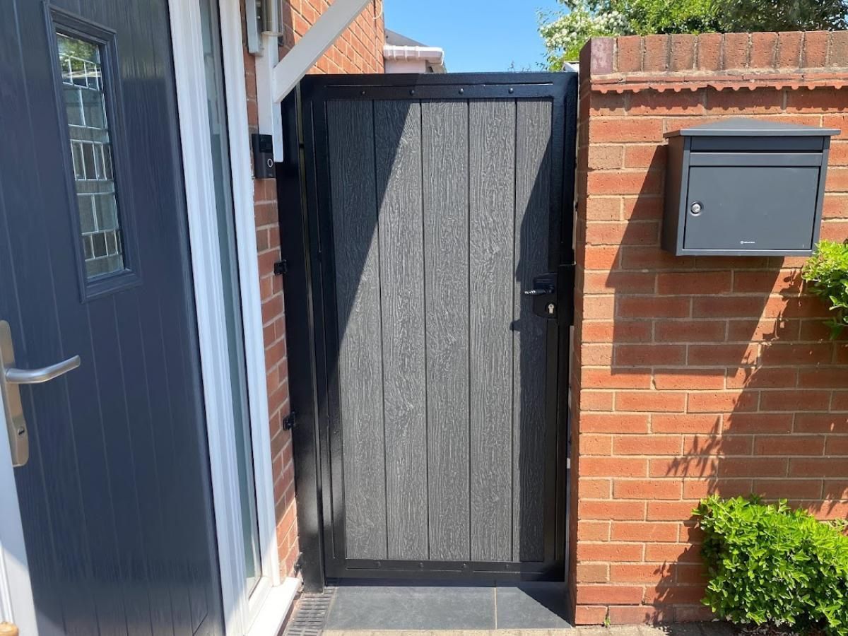 Composite Gates UK side composite gate 