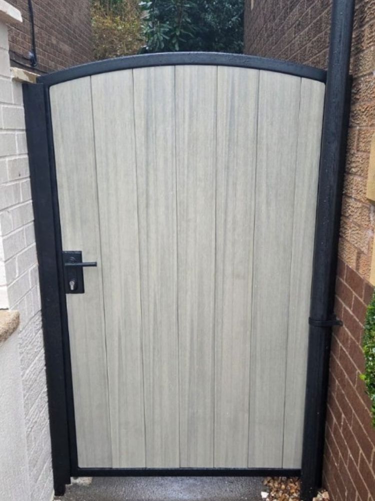 Light ash arched composite side gate with a black powder-coated frame