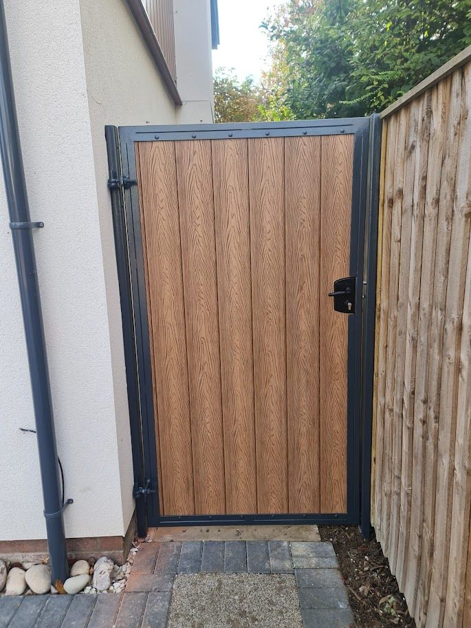 light oak composite gate side in Abergavenny