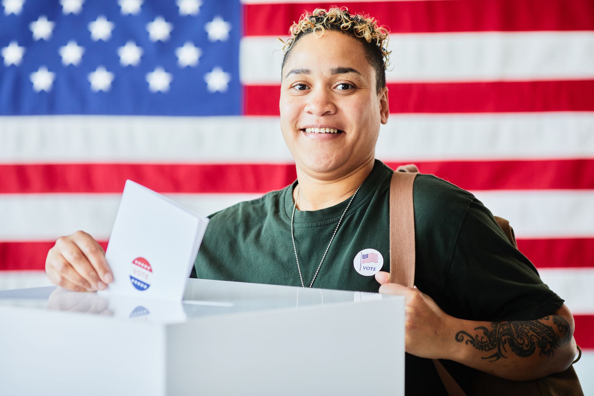 Patriotic person voting