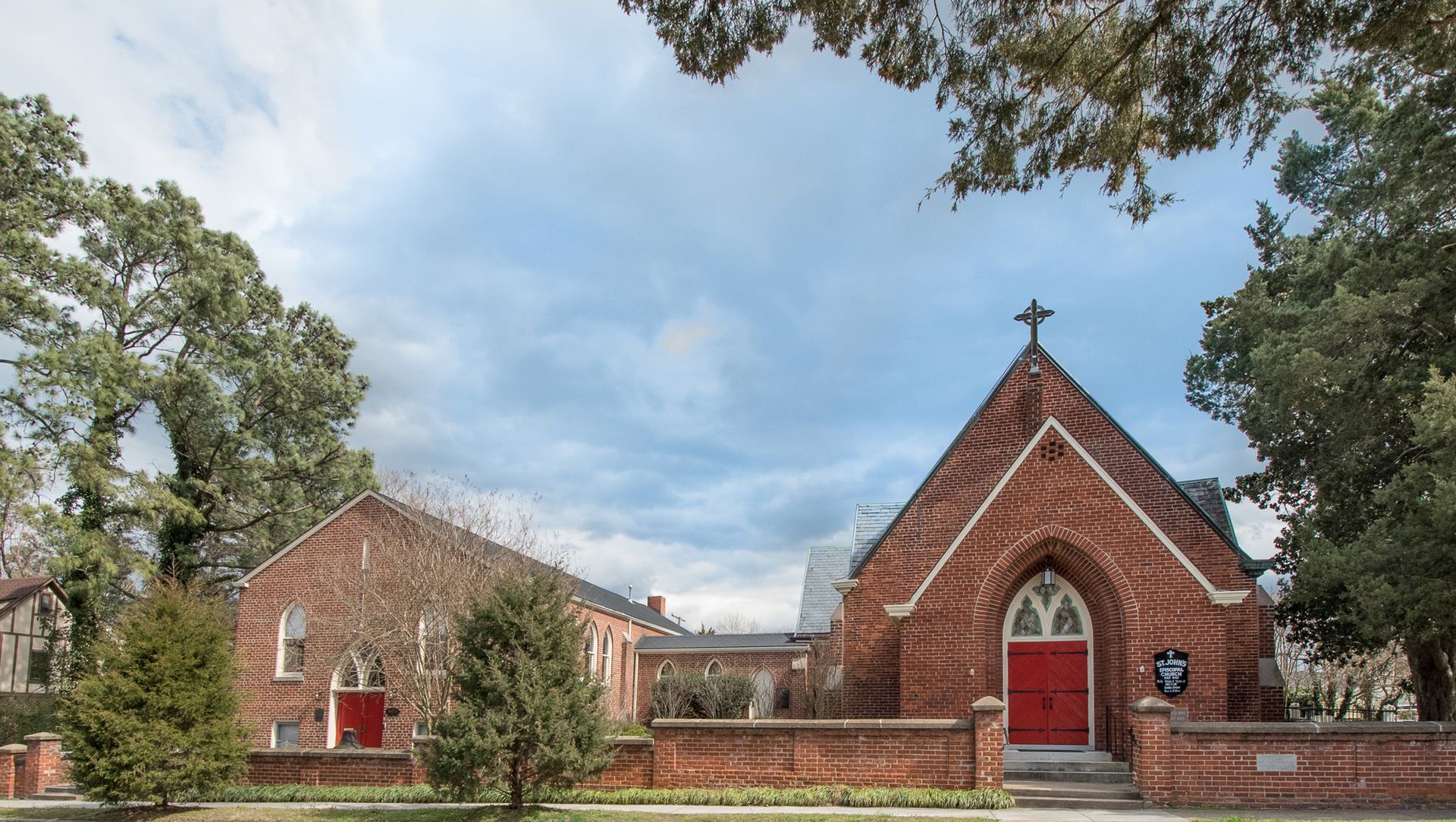 st. john's episcopal church street view