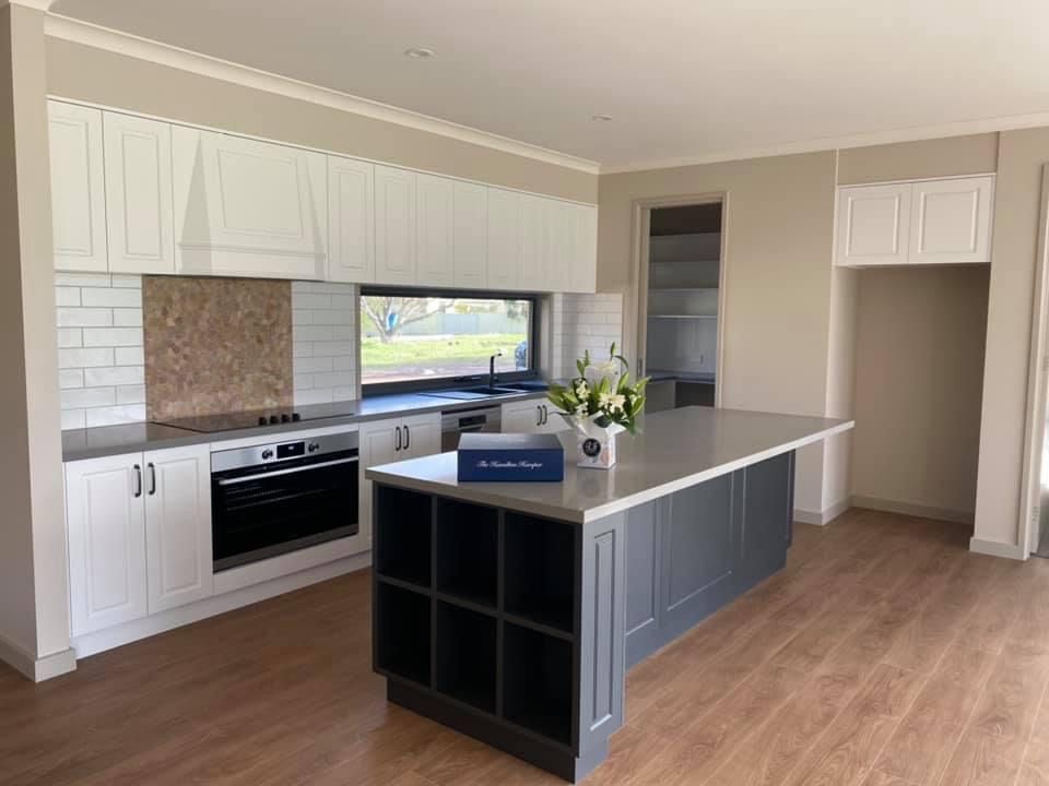 Hughes+kitchen+2