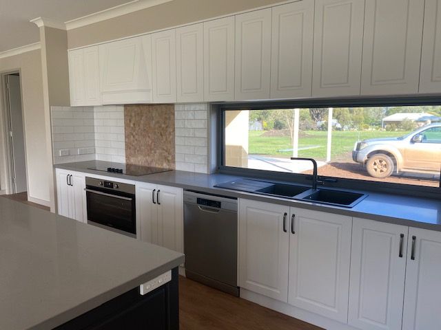 Hughes+kitchen