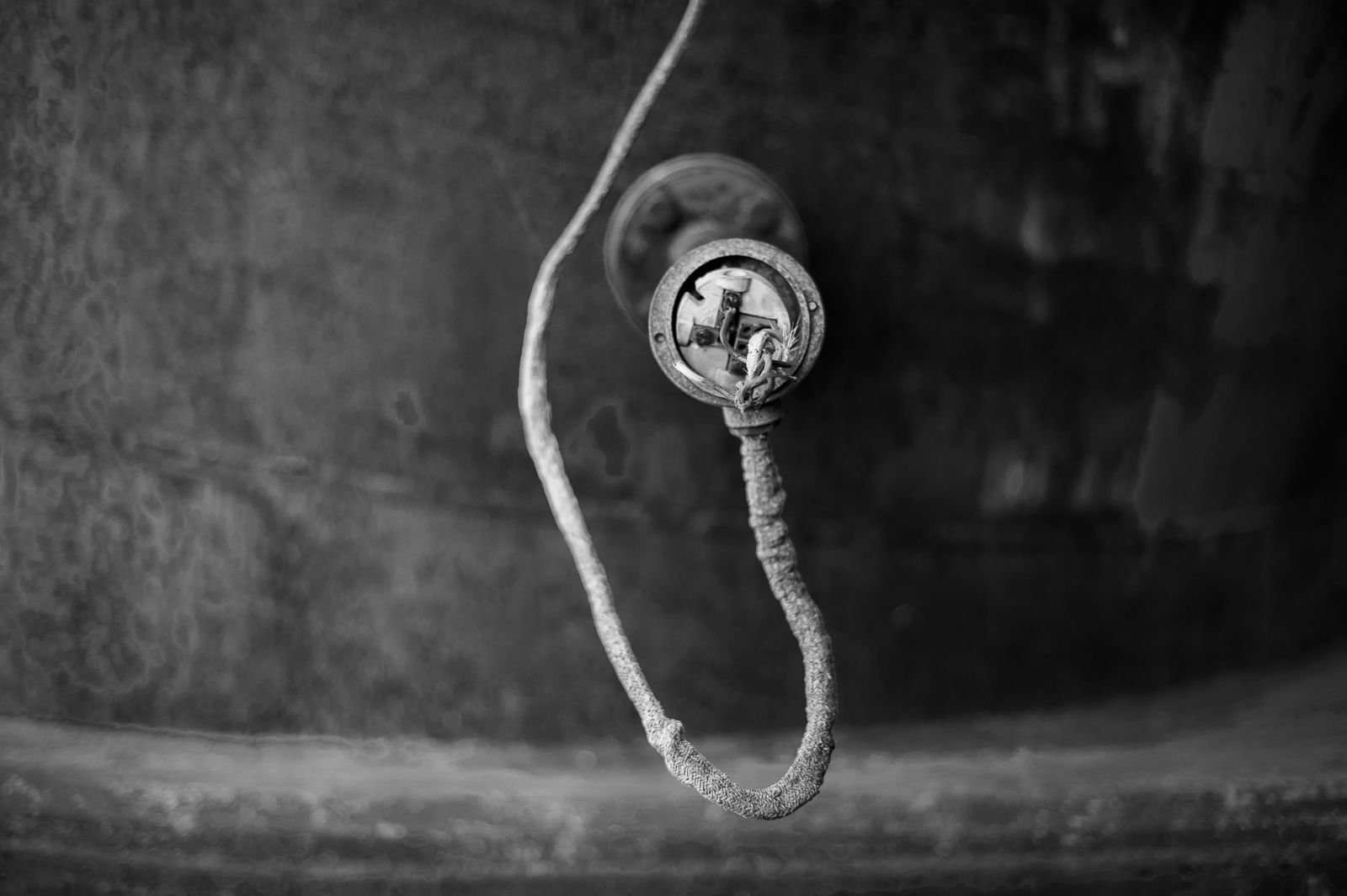 decay_industry