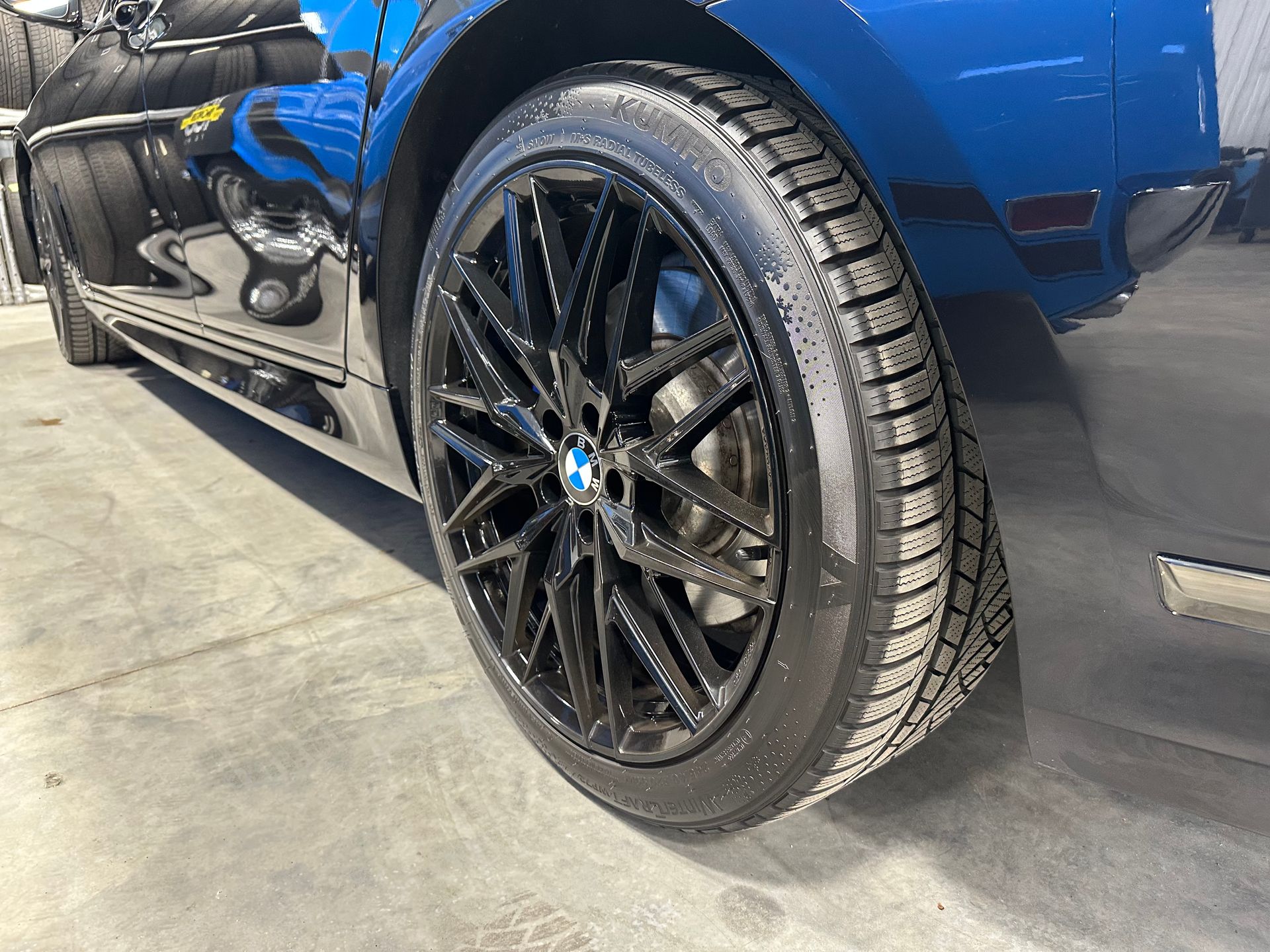 Types of Low-Profile Tires: Ultimate Guide to Performance & Style