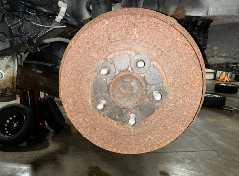 Rusty drum brakes on a vehicle in the shop |  Lou's Car Care Center, Inc.