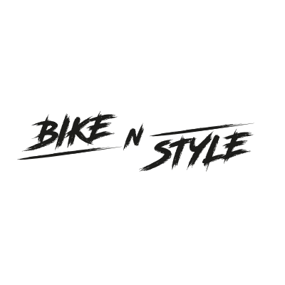 Schwarzes, stilisiertes „Bike N Style“-Schriftzuglogo auf weißem Hintergrund