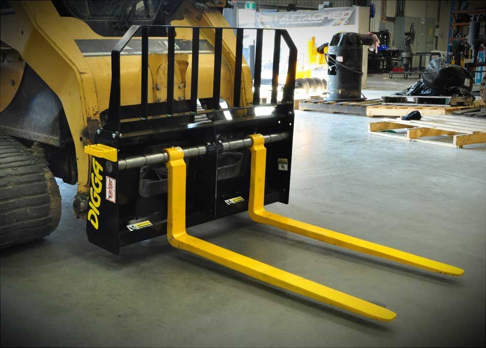 Skid steer forks & bale spears – lifting & material handling