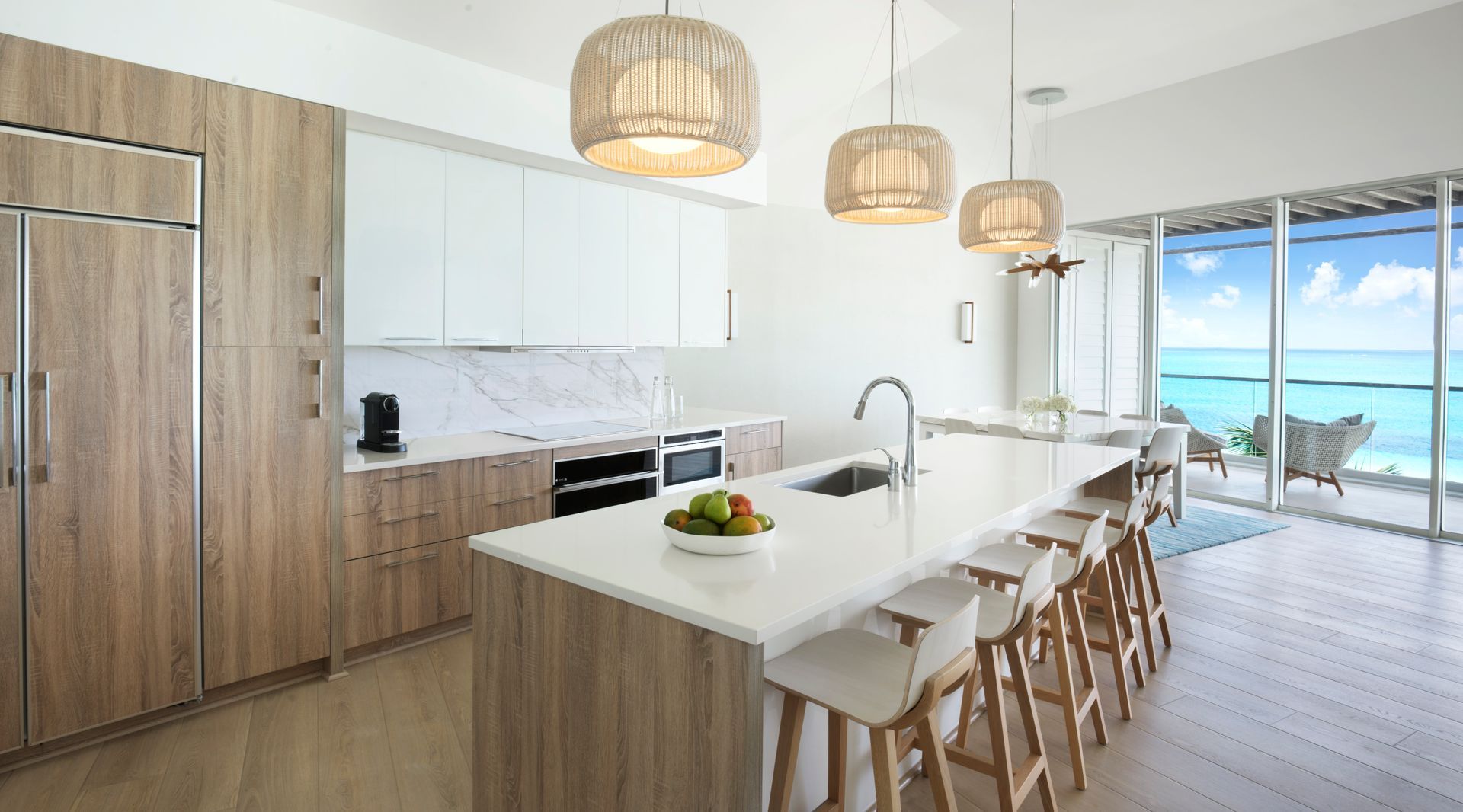 Oceanfront One Bedroom Penthouse Suite