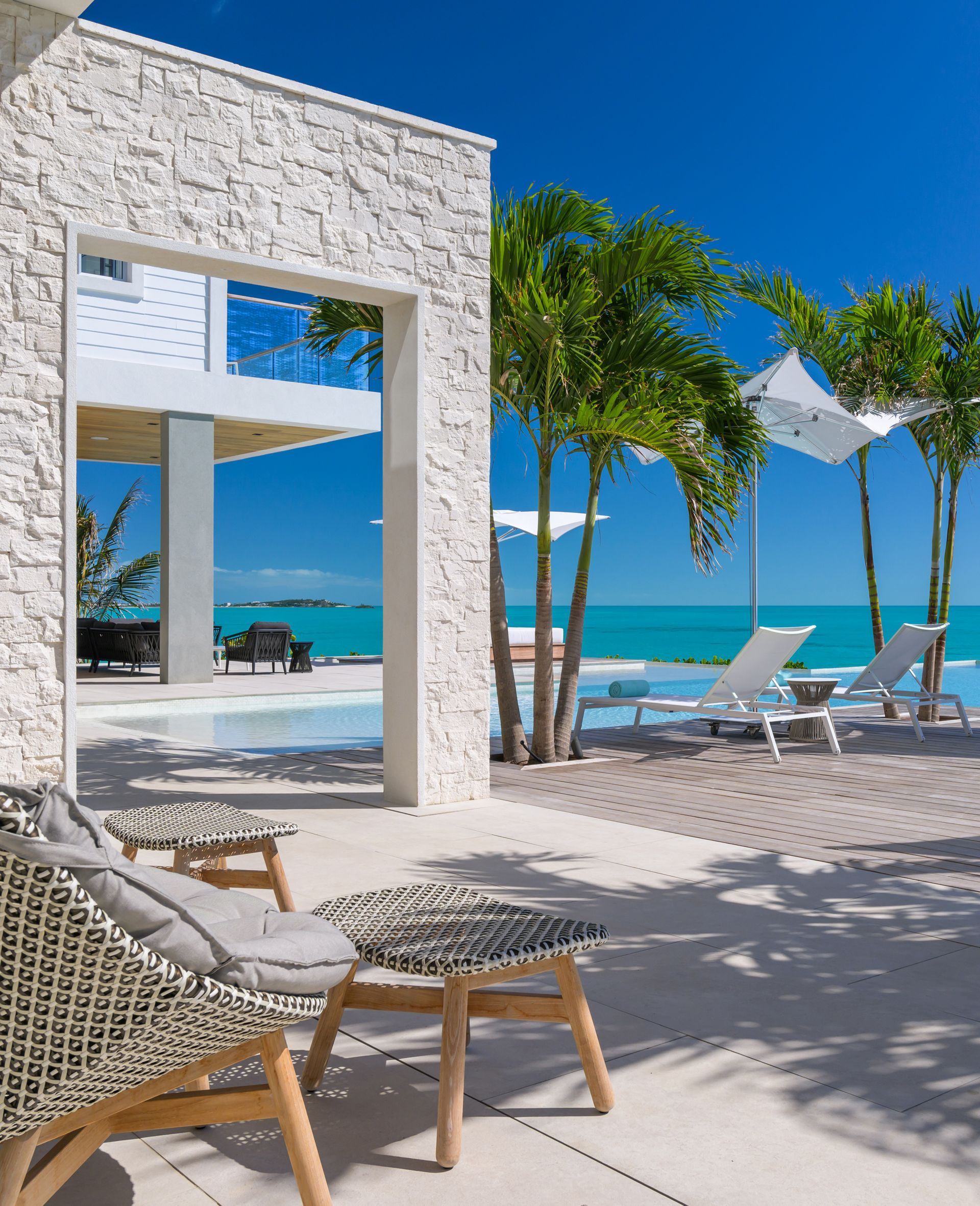 Six Bedroom Azure Villa