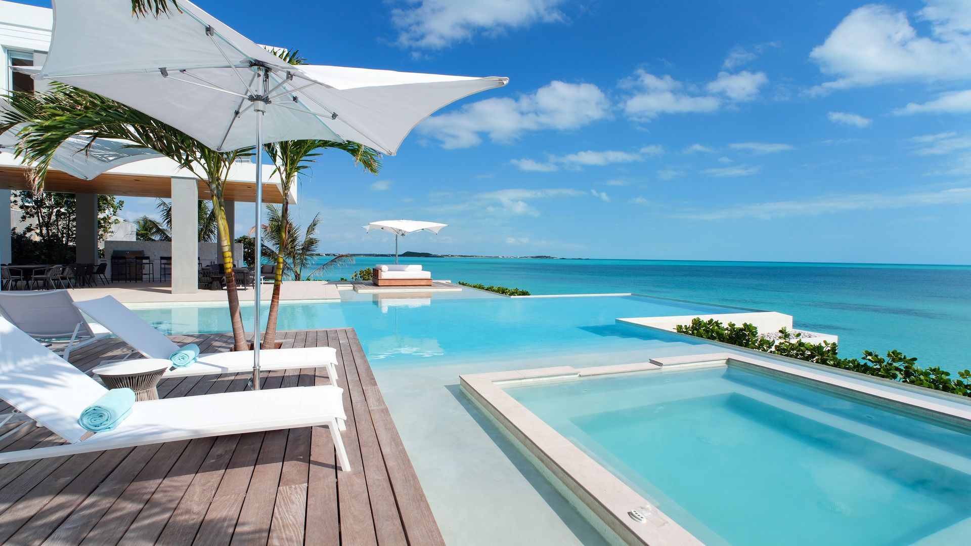6 bedroom Azure Villa