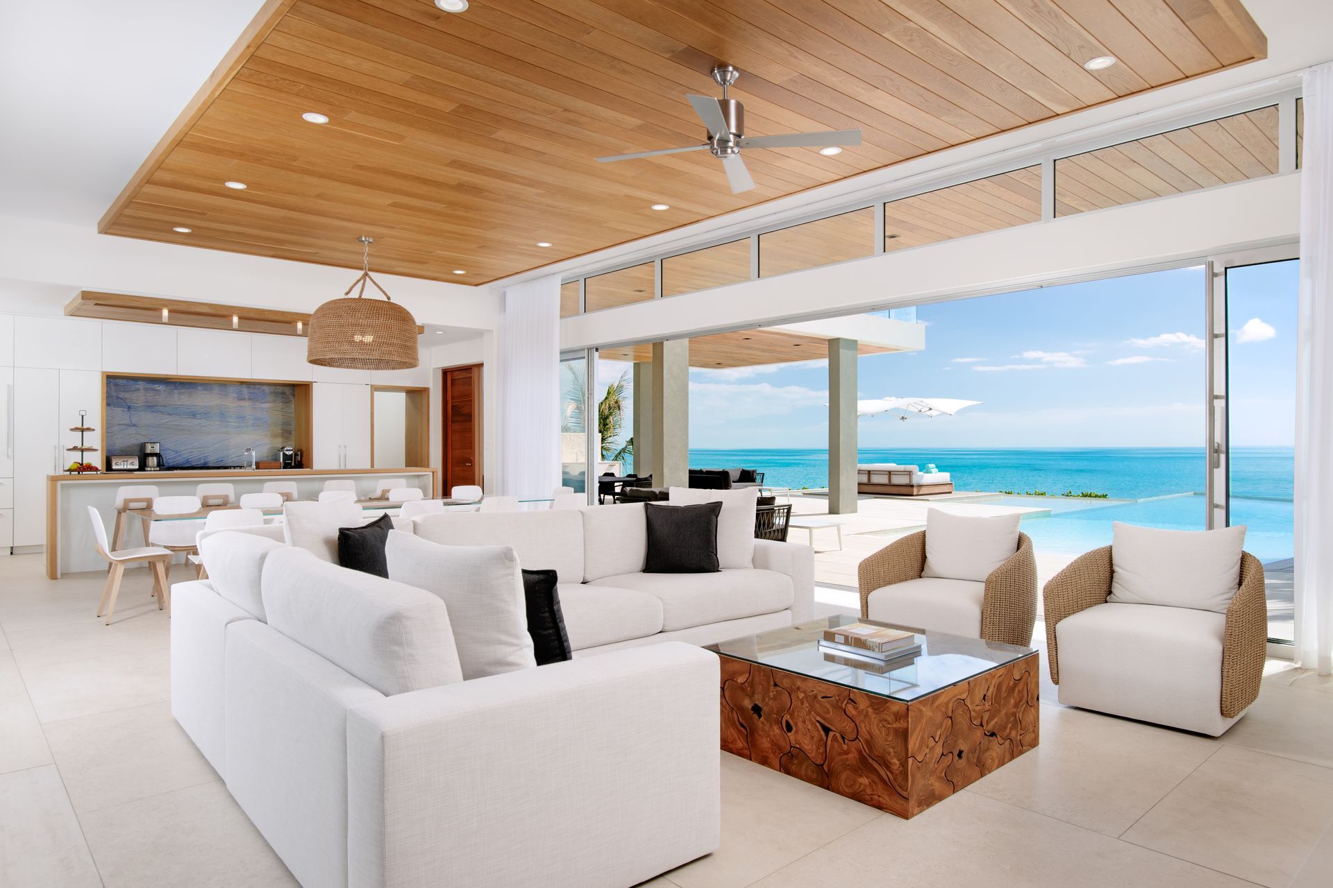 6 bedroom Azure Villa
