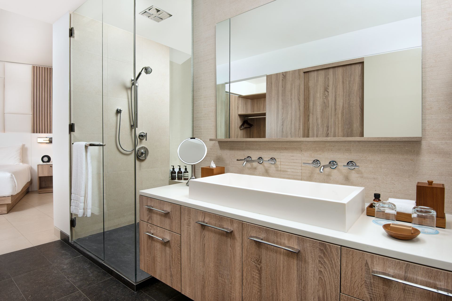 Three bedroom Oceanfront Suite