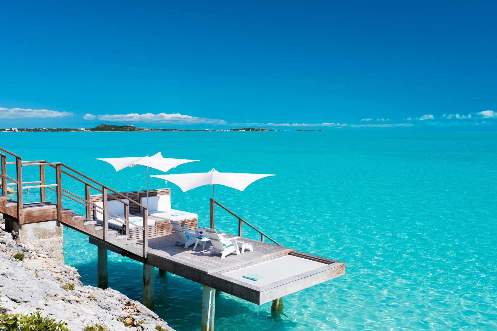 Five Bedroom Cinco Villas With Two Pools + Sun Deck + Beach