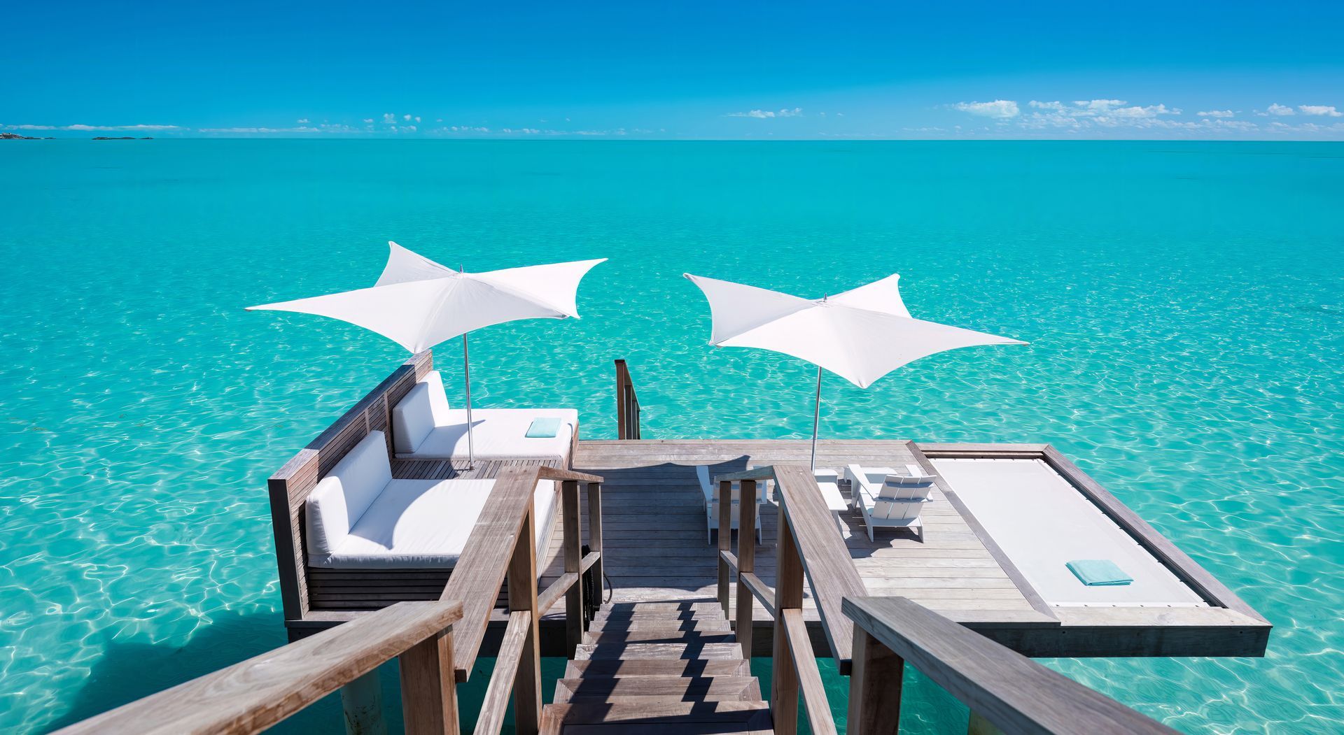 FiveBedroom Amuse Villas With Two Pools + Sun Deck + Water Slide + Beach
