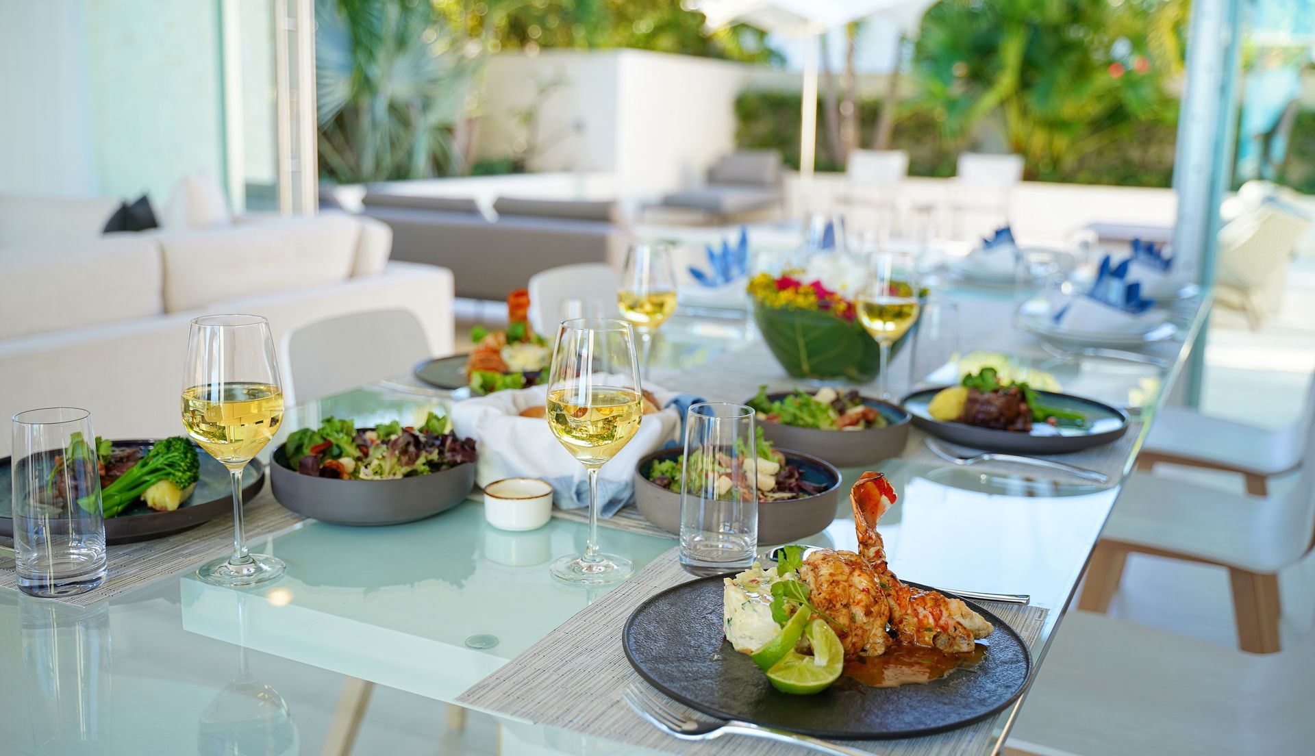 Five Bedroom Cinco Villas With Two Pools + Sun Deck + Beach