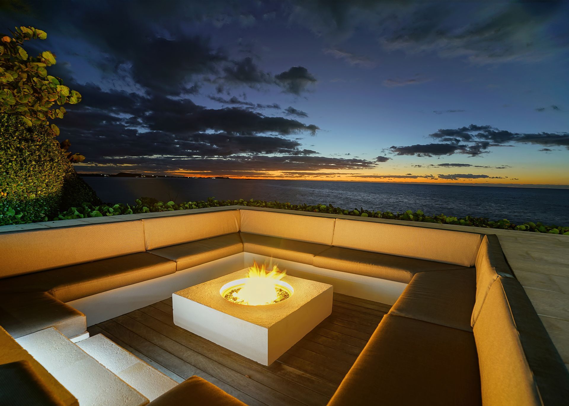 Four Bedroom Acua Villas With Two Pools + Sun Deck + Beach