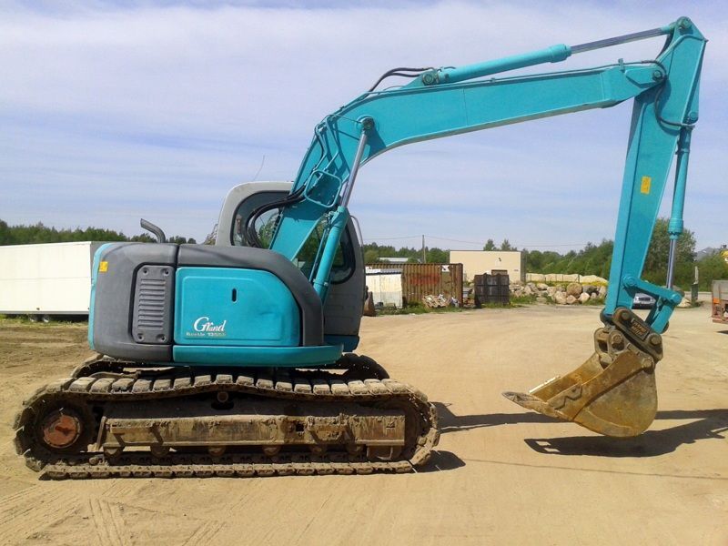 Ekskavaator Kobelco 135SR – 13T