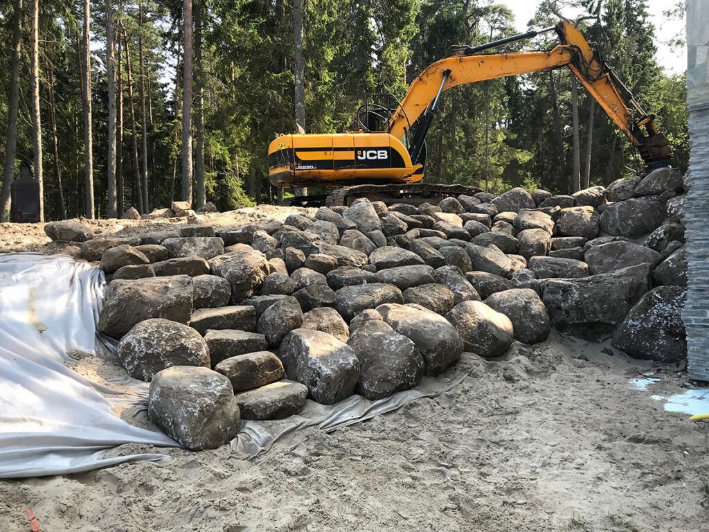Maakivitööd