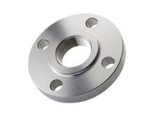 Um flange de aço inoxidável com um furo no meio em um fundo branco. Fluxobras 